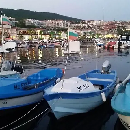 Olymp Aparthotel سفيتي فلاس