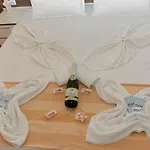 Olymp Apartcomplex מלון דירות 4*